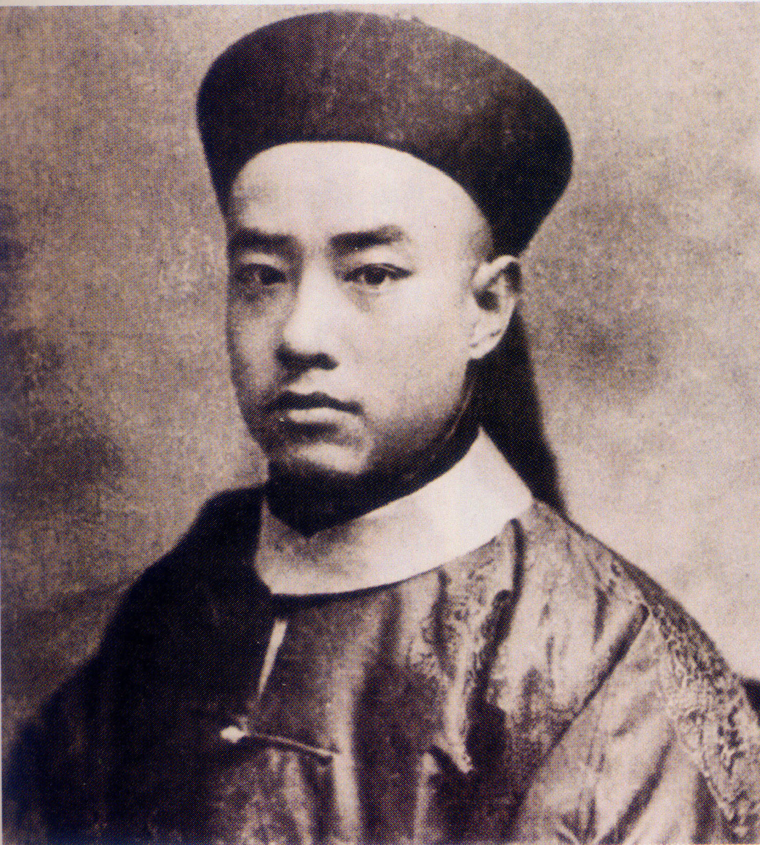 爱新觉罗·载振